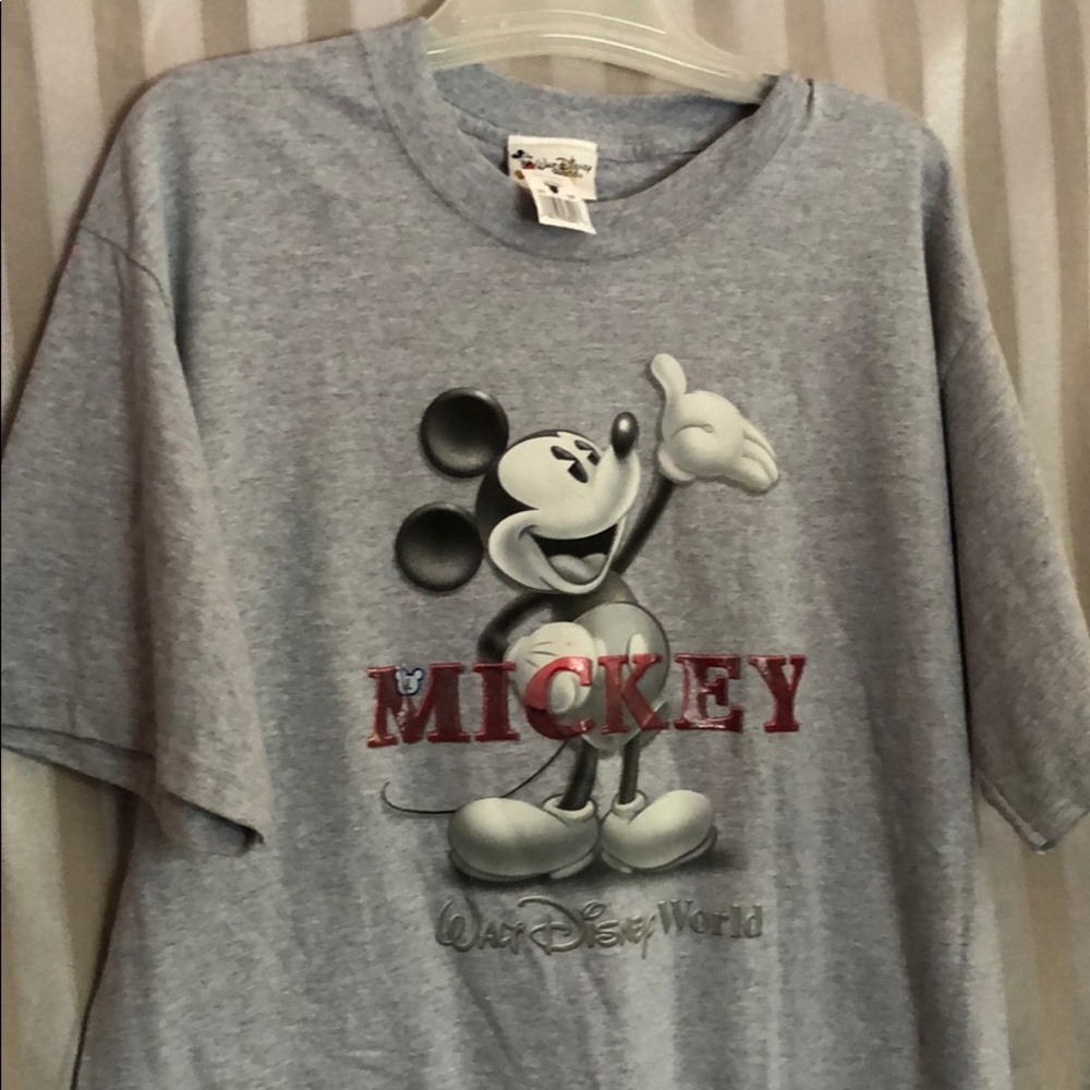 Disney Shirt New Mickey Size L